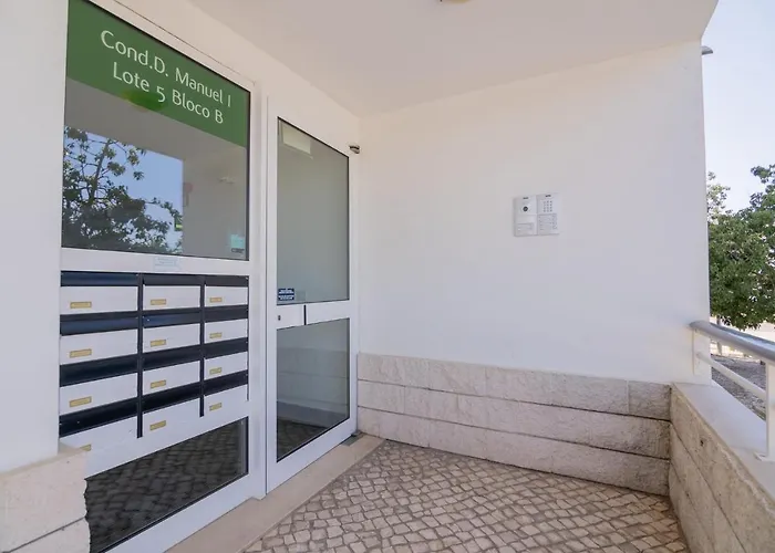 Marina Retreat - An Exquisite 2 Bedroom On The Marina * Lagos