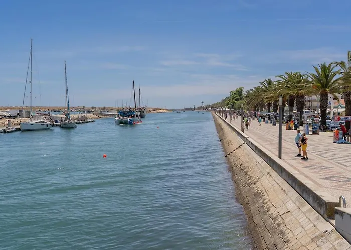 Apartamento Marina Retreat - An Exquisite 2 Bedroom On The Marina *
