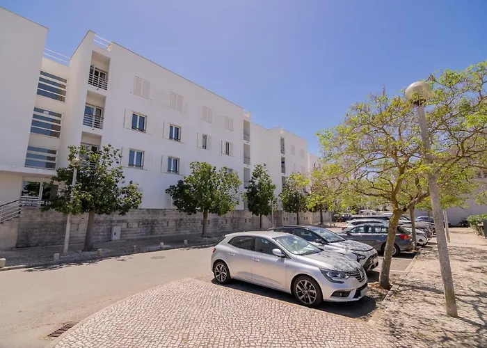 Marina Retreat - An Exquisite 2 Bedroom On The Marina Apartmán *