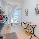 Marina Retreat - An Exquisite 2 Bedroom On The Marina Apartment