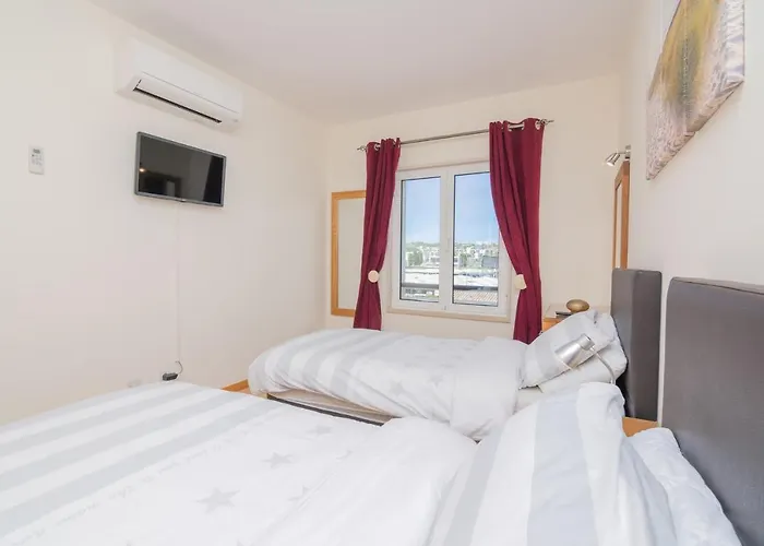 Appartement Marina Retreat - An Exquisite 2 Bedroom On The Marina *