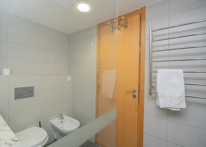 Marina Retreat - An Exquisite 2 Bedroom On The Marina * Lagos