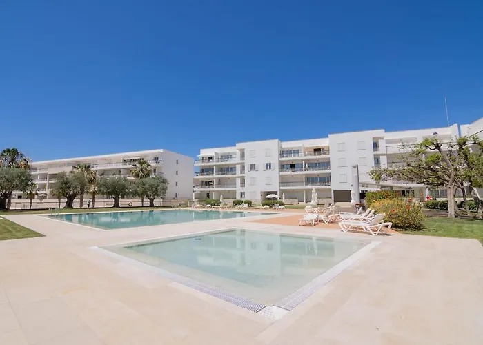 Marina Retreat - An Exquisite 2 Bedroom On The Marina Appartement *