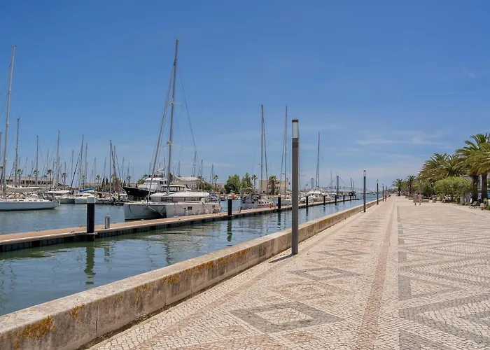Appartement Marina Retreat - An Exquisite 2 Bedroom On The Marina